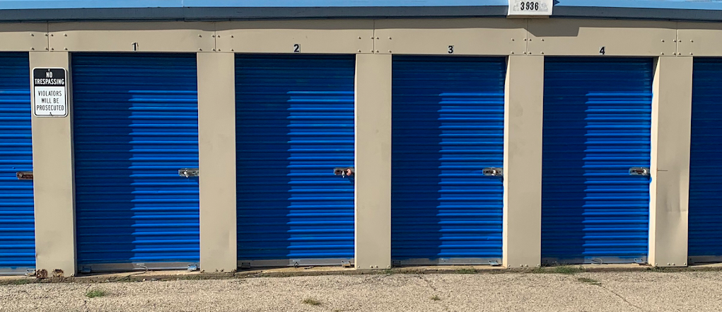 American Mini Warehouses -Self - Storage Facility Located in Madison, WI